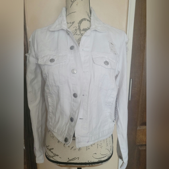 Almost Famous white ripped jacket - Picture 2 of 8